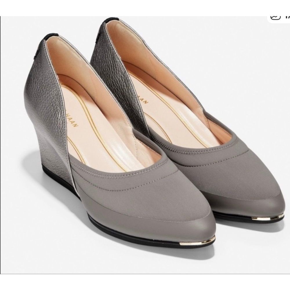 COLE HAAN Grand Series Gray & Silver Metallic Wedge Size 7B